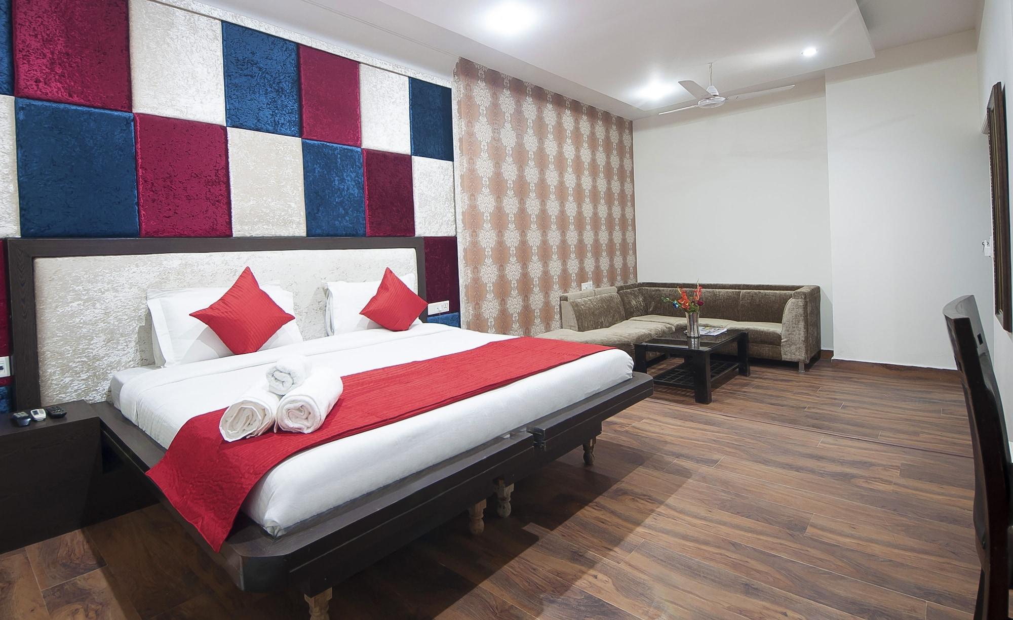 Hotel Apra Inn New Delhi Exteriör bild